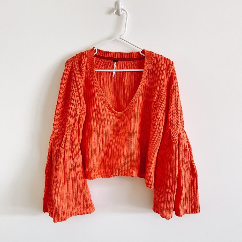 🧡Free People Orange Bell Sleeve Sweater